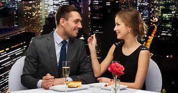 relationship tips and advice, men appreciate strong, a little bit mysterious women, who they can conquer.