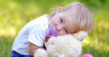 online magazines for women - separation from a pacifier is a really hard thing for both parents and children