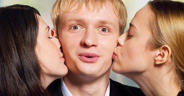 online dating tips - men don’t understand the signals women send to them