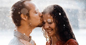 online dating advice, men love deeply and can engage in a relationship