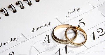 Bien Magazine - It is important to be familiar with the superstitions regarding weddings on specific days of the week