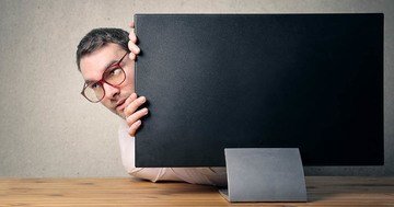 women's magazines online advise - to get a shy man, you have to adapt to his style and nature
