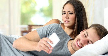 Relationship tips and advice - excessive jealousy can ruin a relationship