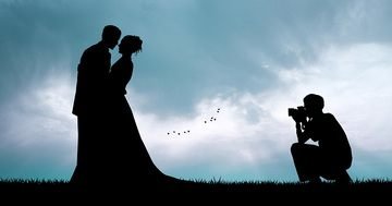 Women's magazines online advise - wedding photos area better keepsake than a film from a wedding day.