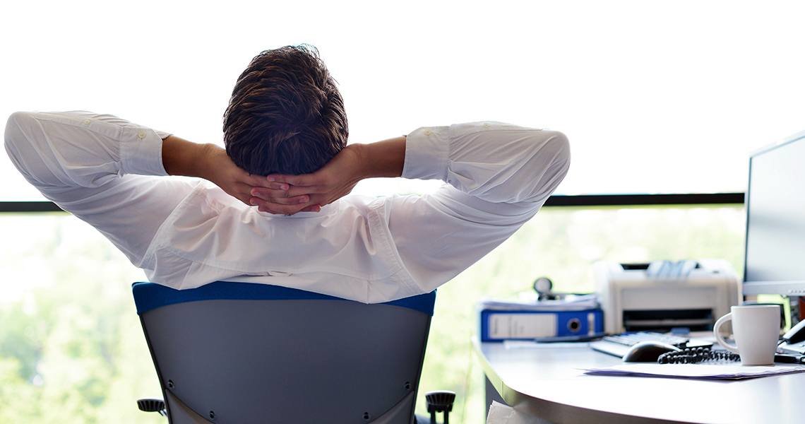 Personal development top tips on dealing with postponing decision making which brings bad results – you learn to be a life coward