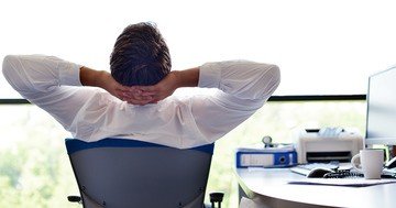 Personal development top tips on dealing with postponing decision making which brings bad results – you learn to be a life coward