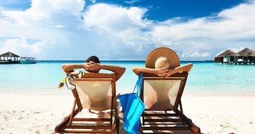 Online dating tips on holiday romances which bring a taste of adventure, but can also cause great suffering