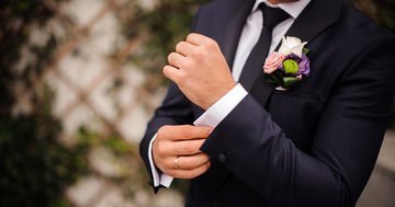 Online magazines UK - A modern groom buys his outfit for a wedding day only