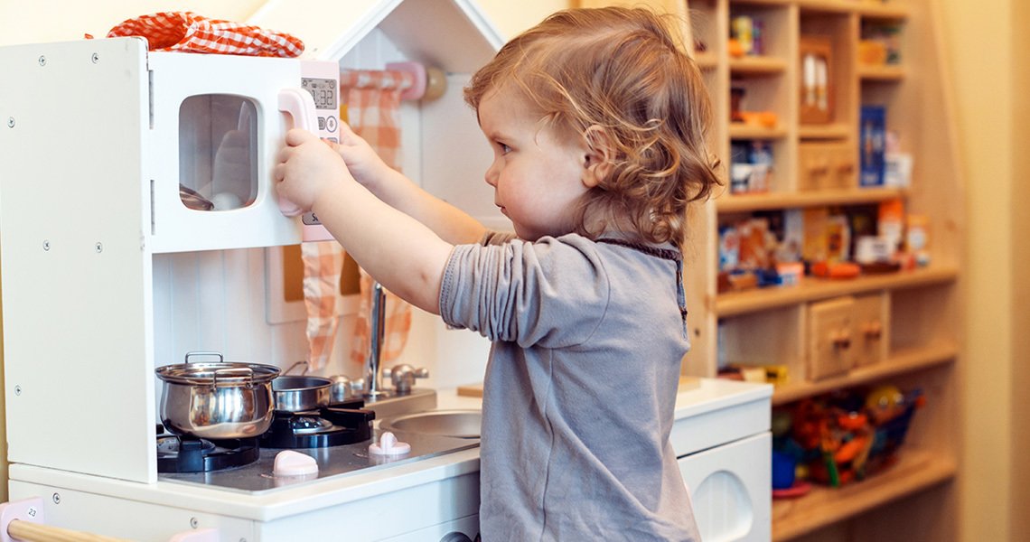 Online Magazines UK - Gender specific toys can uphold stereotypical habits in a child observed in their home