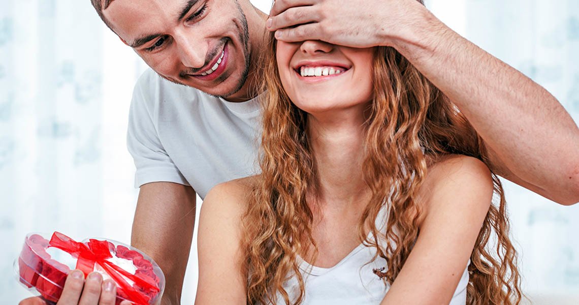 Be a nice person to your partner every day and the level of happiness in your relationship will increase